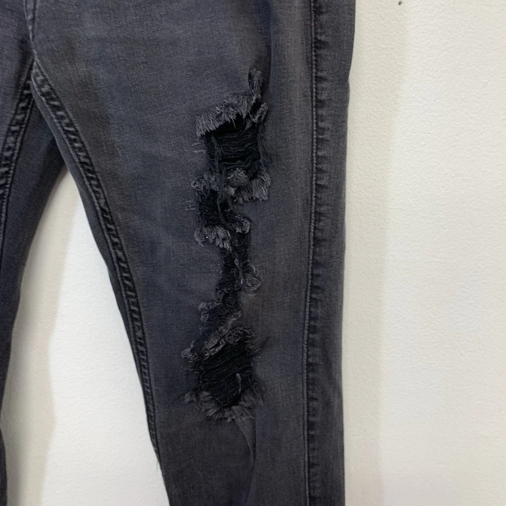 Hollister  Skinny Jeans Men  Advanced Stretch Black Fade‎ Distressed Fit 30x30